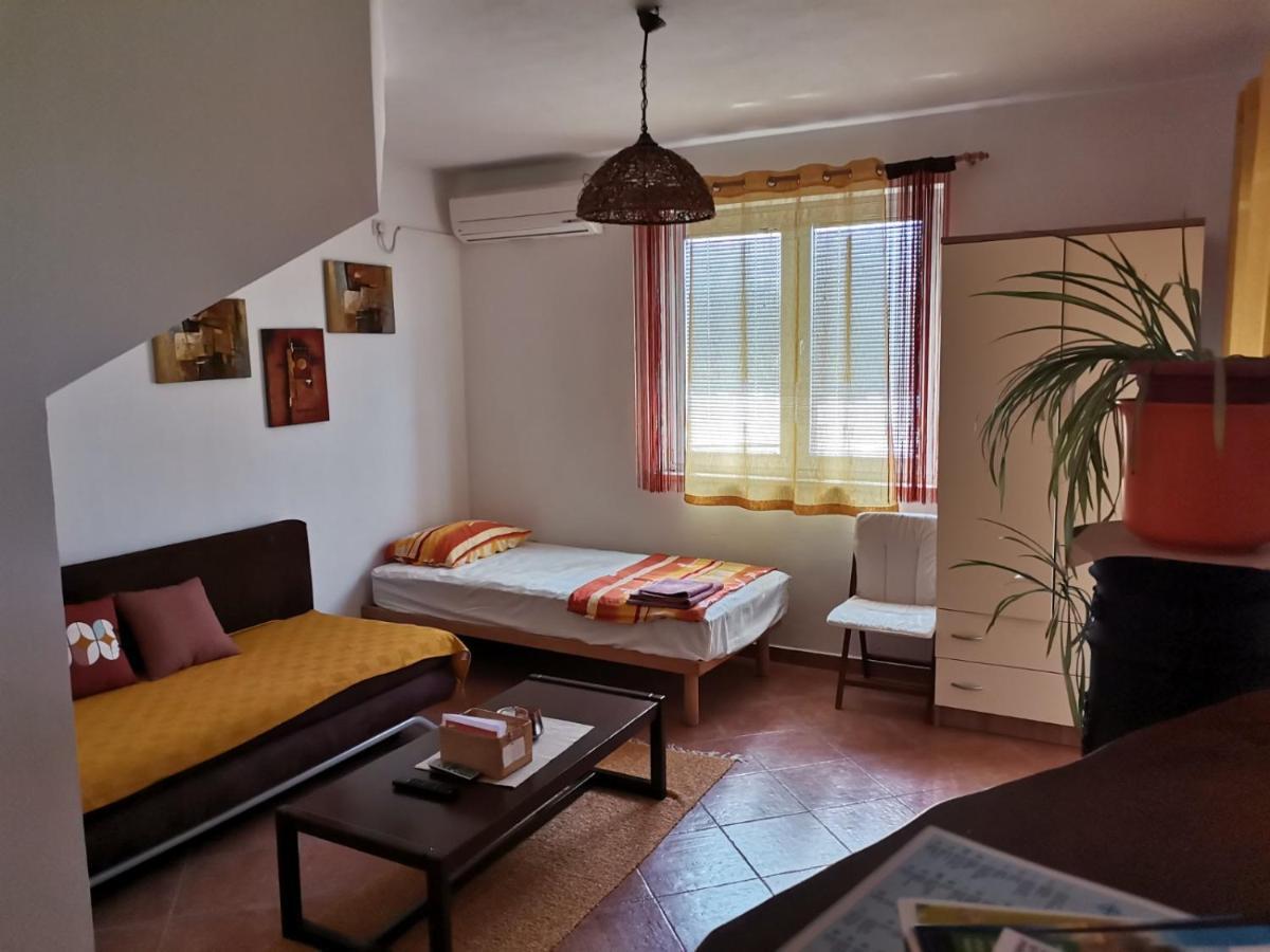 Apartments Vesna Nova Vas  Exterior photo